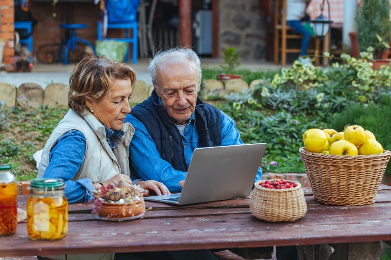 ‘Fancy cars hold no appeal’: My wife and I have a 99% chance of outliving our savings. Why don’t we spend it all? — Atlanta Health news