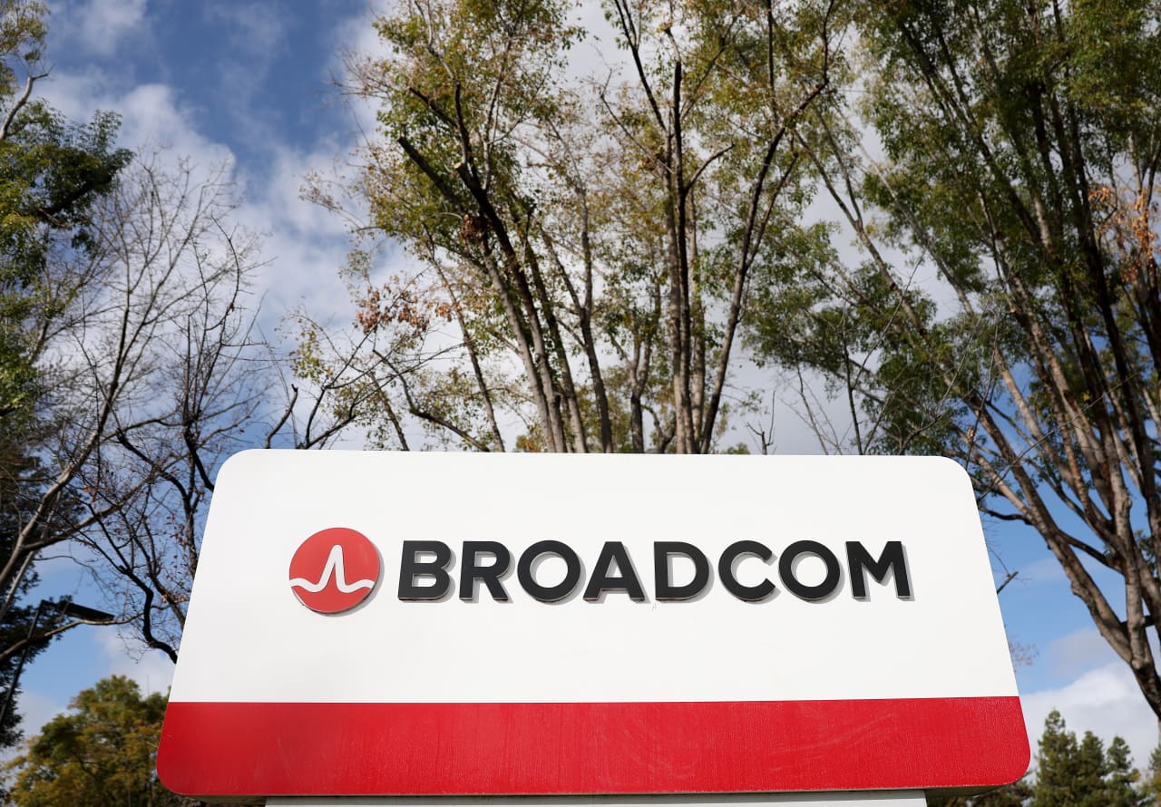 How Broadcom’s stock can surge and overcome ‘the biggest dislocation in the market’ — Atlanta Business news