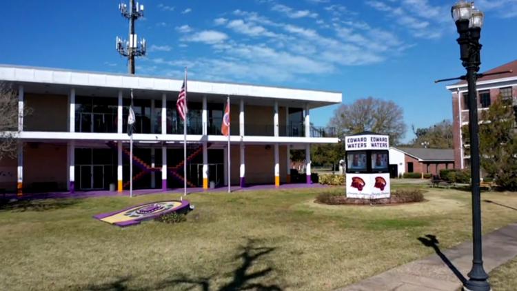 Edward Waters University celebrates 160 years of history during homecoming week — First Coast News Local, Atlanta Schools news