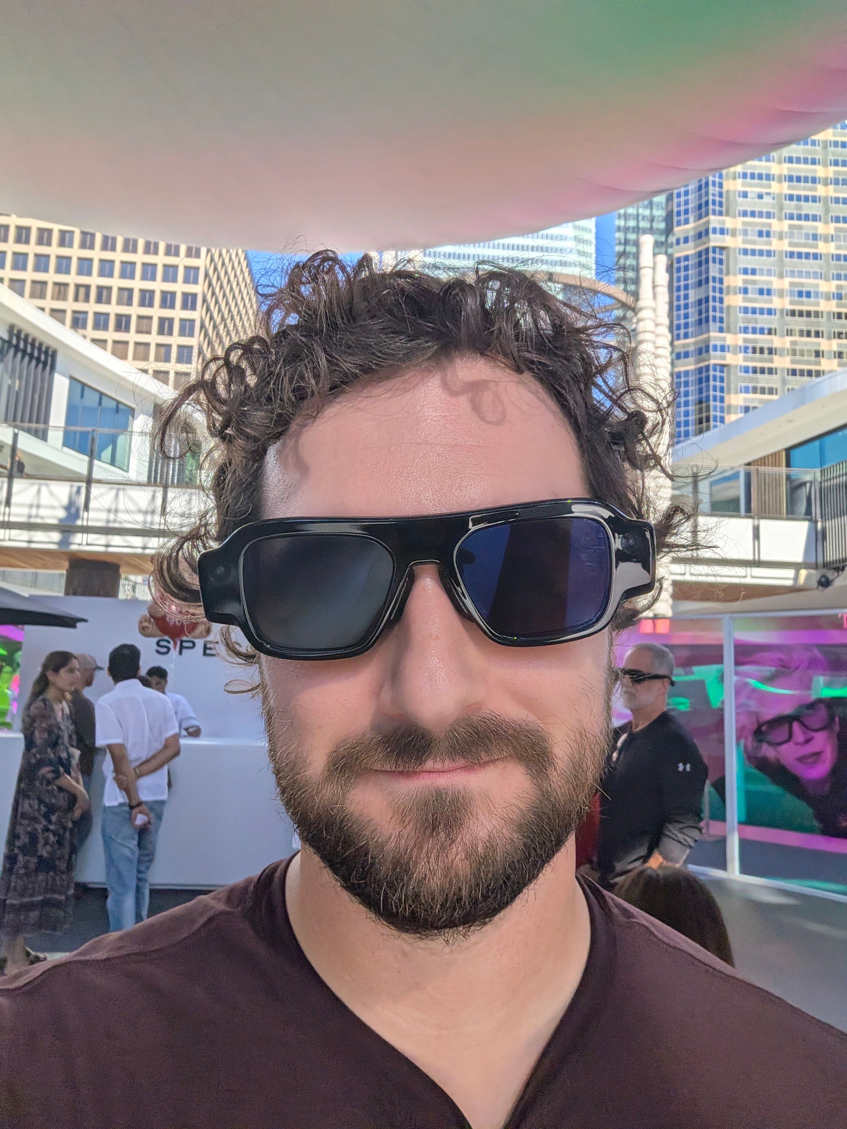 I Did Push-Ups With Snap’s Chunky AR Glasses — Atlanta Technology news